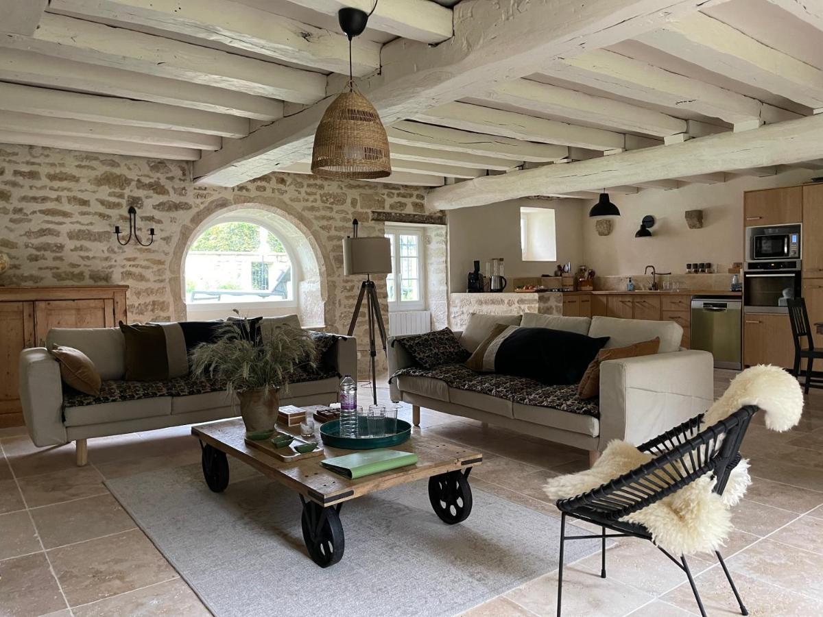 La Closerie De Gigny Maison Templiere Avec Piscine,Jacuzzi المظهر الخارجي الصورة
